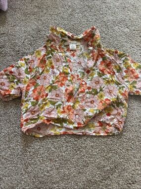 Passport Floral Button-Front Crop Top in Pink, Coral and Yellow